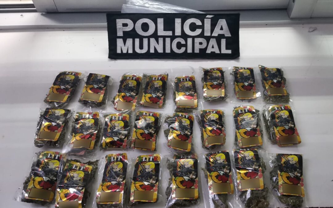 Policías retiran droga de las calles de  Salamanca